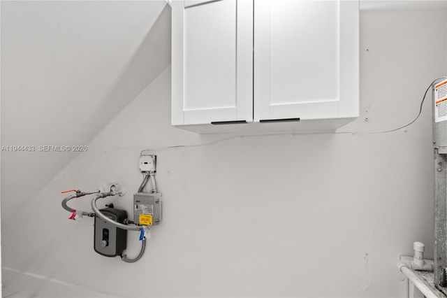 9740 NW 10th St 82, Pembroke Pines, FL 33024