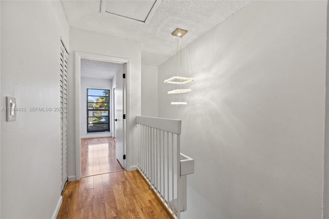 9740 NW 10th St 82, Pembroke Pines, FL 33024