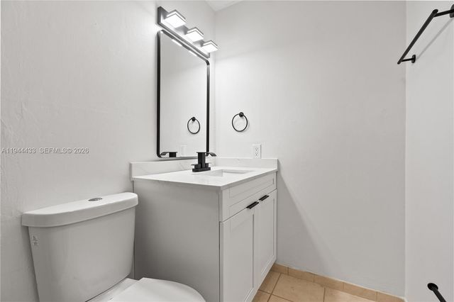 9740 NW 10th St 82, Pembroke Pines, FL 33024