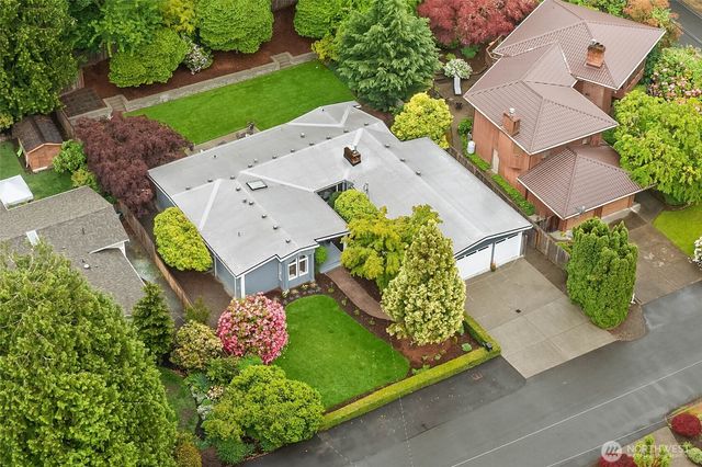 4648 89th Avenue SE, Mercer Island, WA 98040