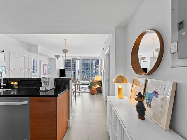 253 NE 2nd St 1801, Miami, FL 33132