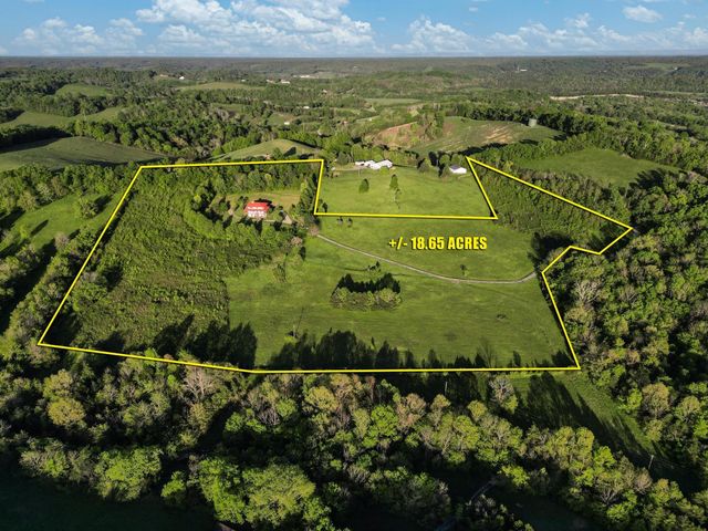 231 Wolf Ridge Ln, Lynchburg, TN 37352