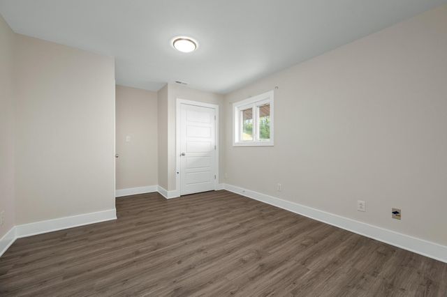 231 Wolf Ridge Ln, Lynchburg, TN 37352