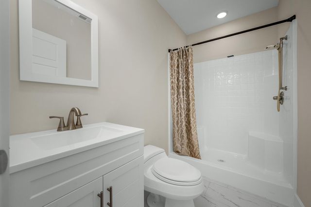 231 Wolf Ridge Ln, Lynchburg, TN 37352