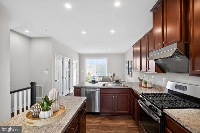 6638 BALLENGER RUN BLVD, Frederick, MD 21703