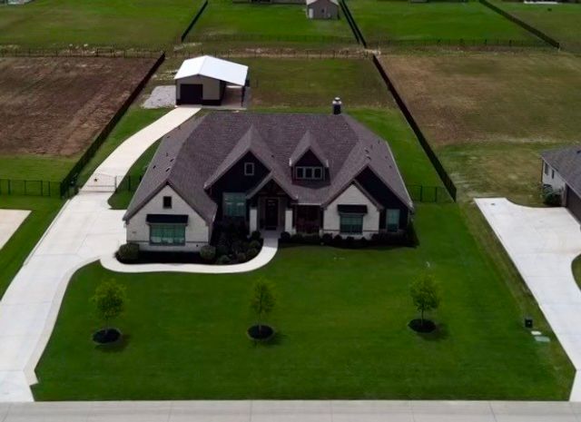 9236 Dove Hollow Road, New Fairview, TX 76247