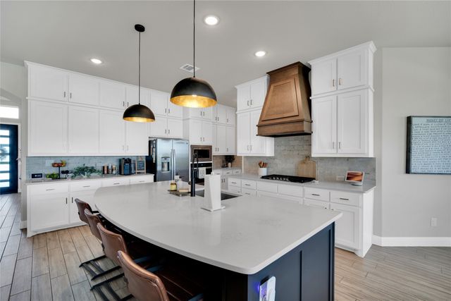 9236 Dove Hollow Road, New Fairview, TX 76247