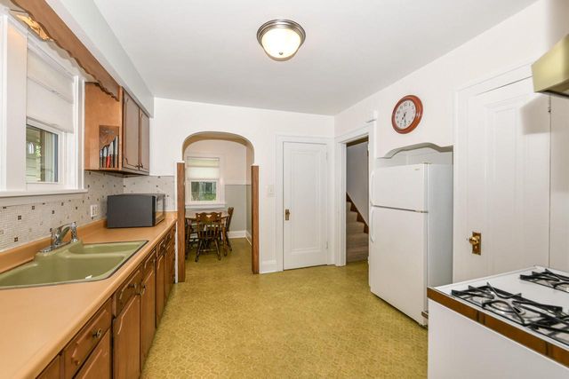 1406 Lathrop AVENUE, Racine, WI 53405