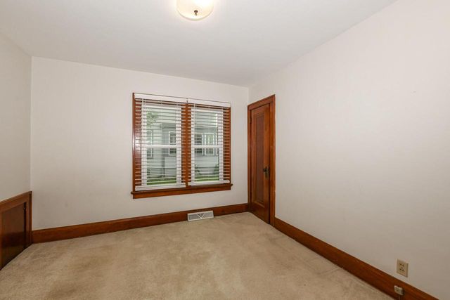 1406 Lathrop AVENUE, Racine, WI 53405