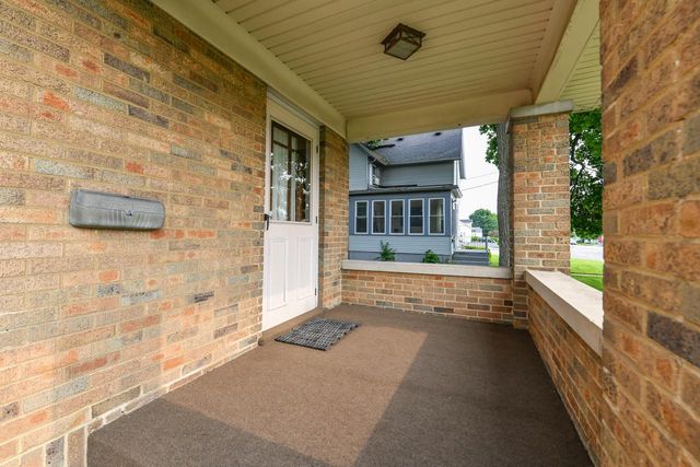 1406 Lathrop AVENUE, Racine, WI 53405