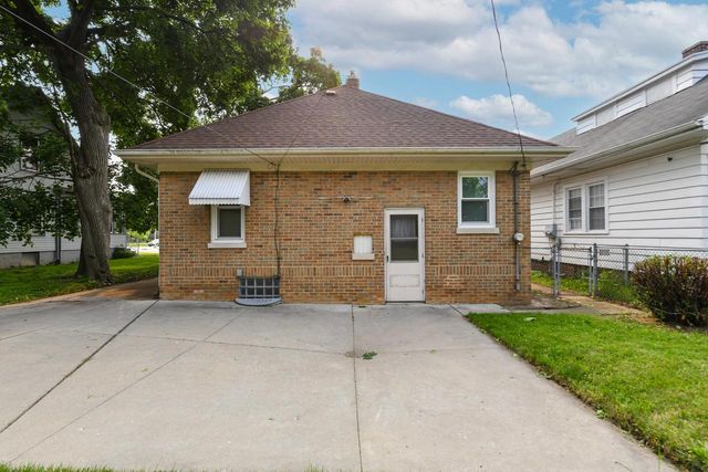 1406 Lathrop AVENUE, Racine, WI 53405