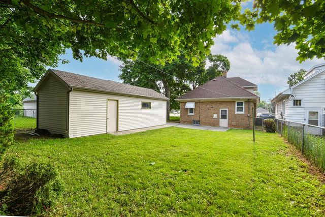 1406 Lathrop AVENUE, Racine, WI 53405