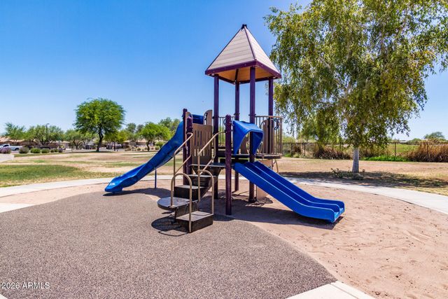 1840 E DUST DEVIL Drive, San Tan Valley, AZ 85143