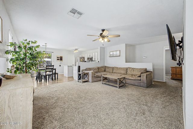 1840 E DUST DEVIL Drive, San Tan Valley, AZ 85143