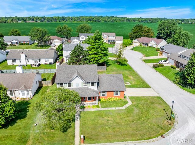 1503 Progress Lane, Belleville, IL 62221