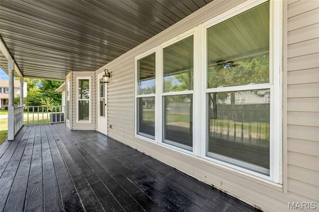 1503 Progress Lane, Belleville, IL 62221