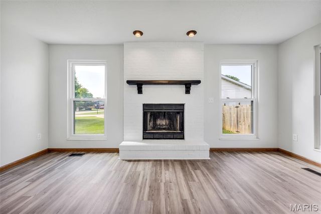 1503 Progress Lane, Belleville, IL 62221