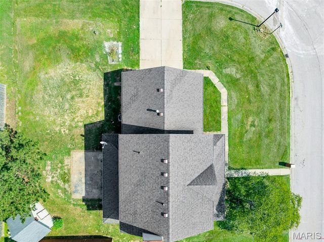 1503 Progress Lane, Belleville, IL 62221