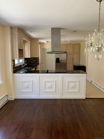 14 Northfield Drive, Westport, CT 06880