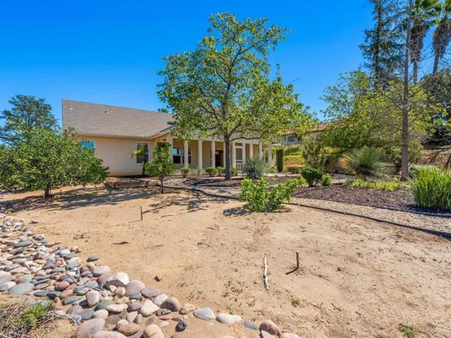15810 Rainbird Rd., Ramona, CA 92065