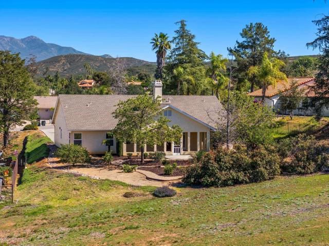 15810 Rainbird Rd., Ramona, CA 92065