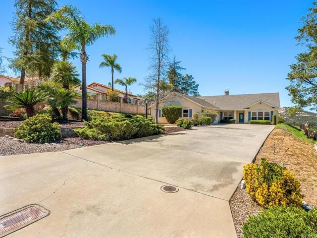 15810 Rainbird Rd., Ramona, CA 92065