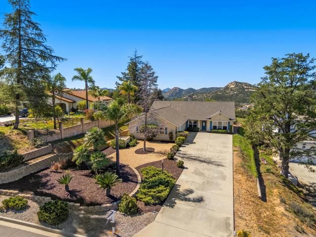 15810 Rainbird Rd., Ramona, CA 92065