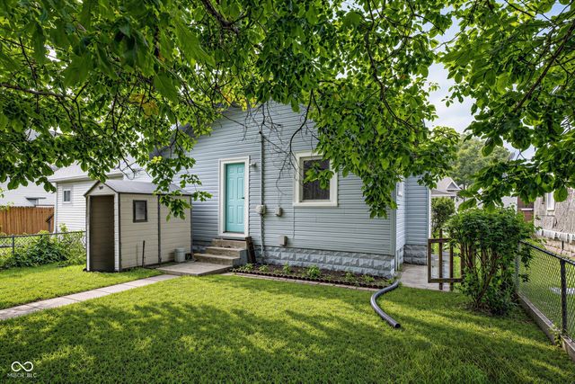 123 N Bradley, Indianapolis, IN 46201
