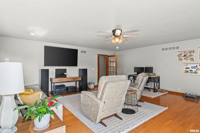 6105 Farrier Place, Springfield, IL 62712