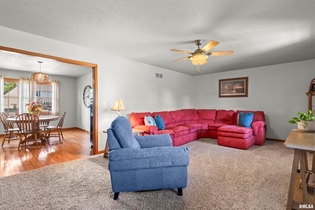 6105 Farrier Place, Springfield, IL 62712