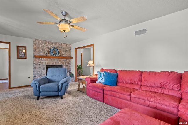6105 Farrier Place, Springfield, IL 62712