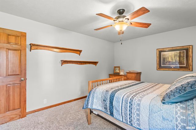 6105 Farrier Place, Springfield, IL 62712