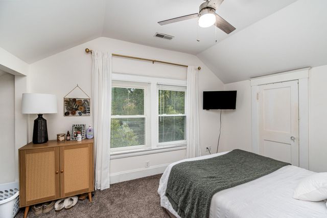 743 S Grand Avenue S, Fort Thomas, KY 41075