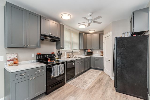 743 S Grand Avenue S, Fort Thomas, KY 41075