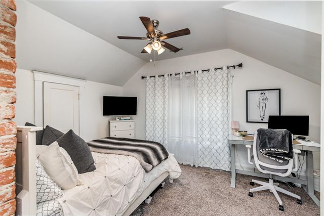 743 S Grand Avenue S, Fort Thomas, KY 41075