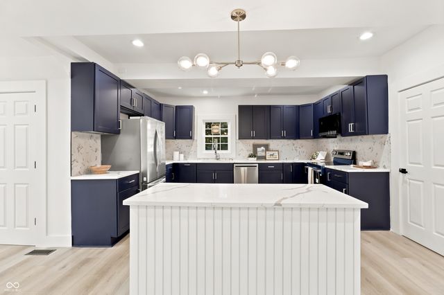 609 E 37th Street, Indianapolis, IN 46205