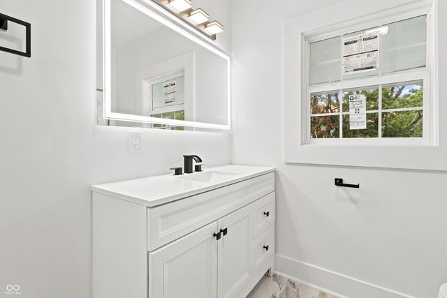 609 E 37th Street, Indianapolis, IN 46205