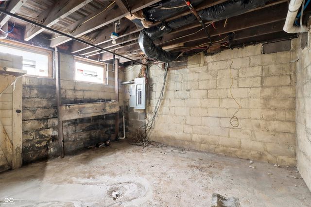 609 E 37th Street, Indianapolis, IN 46205