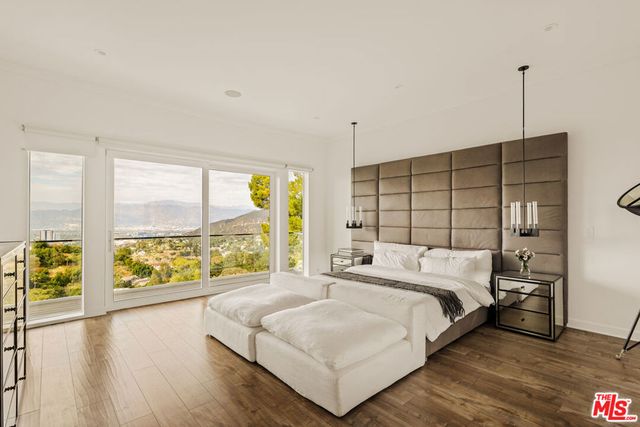 7377 Pyramid Place, Los Angeles, CA 90046