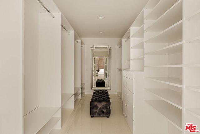 7377 Pyramid Place, Los Angeles, CA 90046