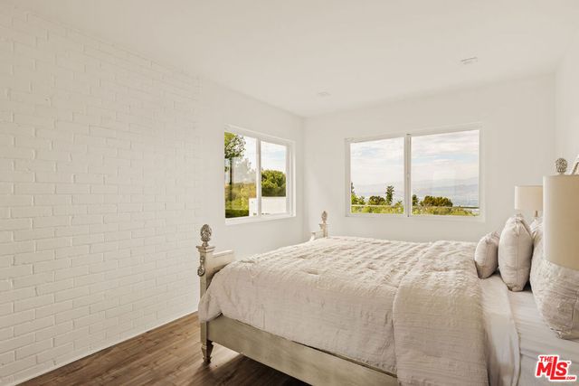 7377 Pyramid Place, Los Angeles, CA 90046