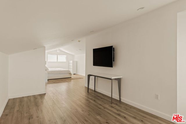 7377 Pyramid Place, Los Angeles, CA 90046