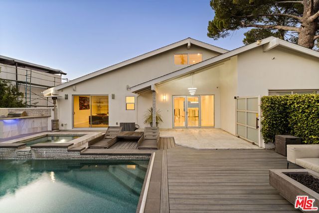 7377 Pyramid Place, Los Angeles, CA 90046