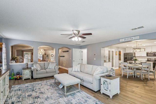 145 THORNLOE Drive, St. Johns, FL 32259