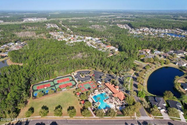 145 THORNLOE Drive, St. Johns, FL 32259