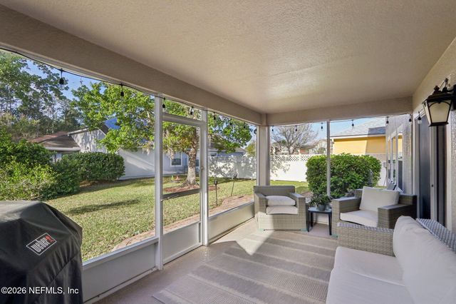 145 THORNLOE Drive, St. Johns, FL 32259