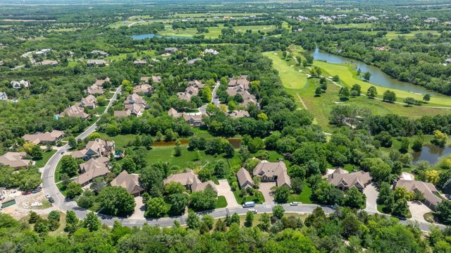 215 E Pine Meadow Ct, Andover, KS 67002