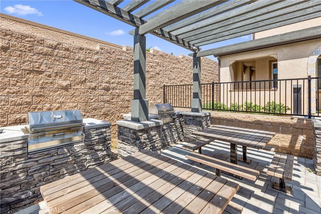 #3 Horizon Street, Fontana, CA 92336