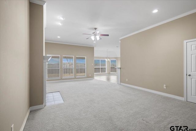 7277 Rockpoint Circle, Tyler, TX 75703