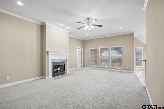 7277 Rockpoint Circle, Tyler, TX 75703